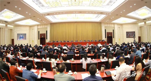 省委召開貫徹落實(shí)中央人大工作會(huì)議精神推進(jìn)會(huì)，易煉紅提出這些要求